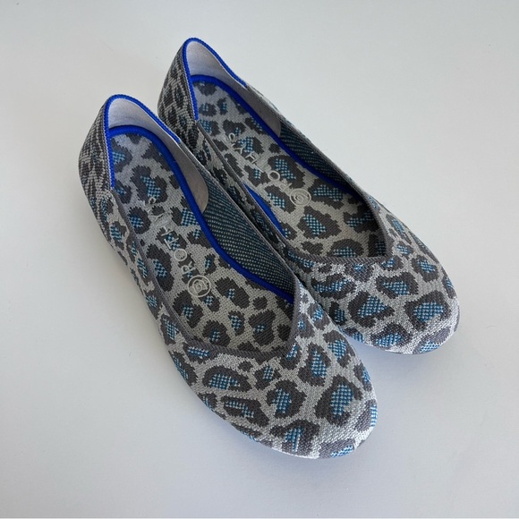 Rothy’s Women RETIRED Grey Spot Round Toe Flats - Picture 1 of 8